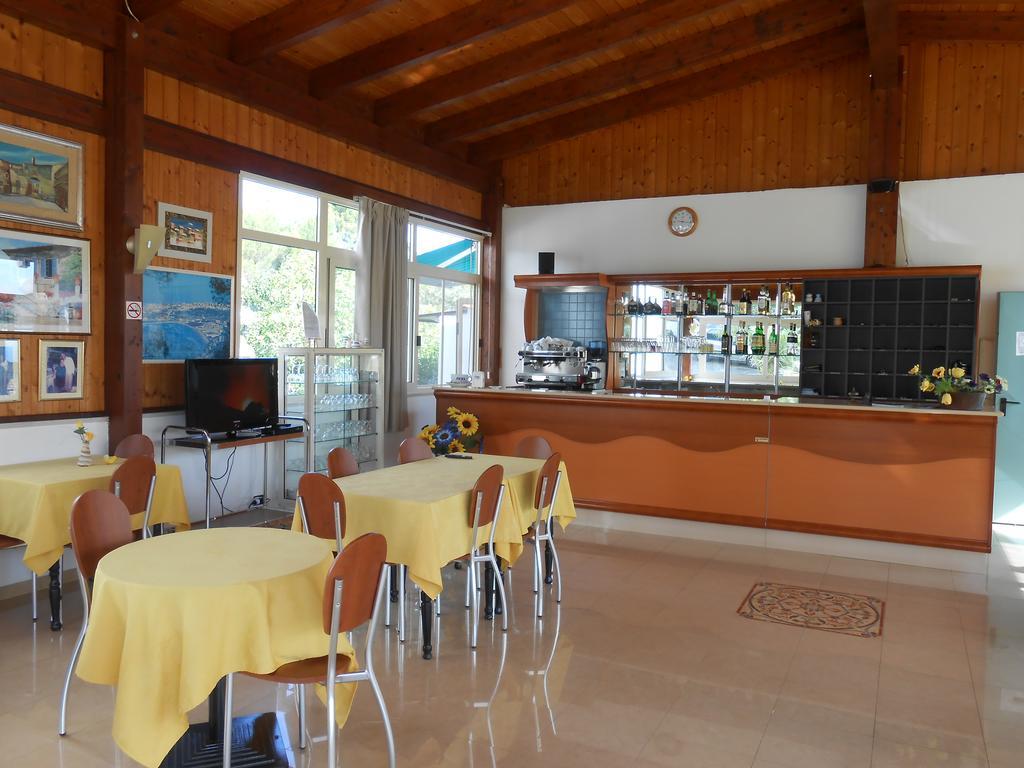 Albergo Godenizzo Пескичи Экстерьер фото
