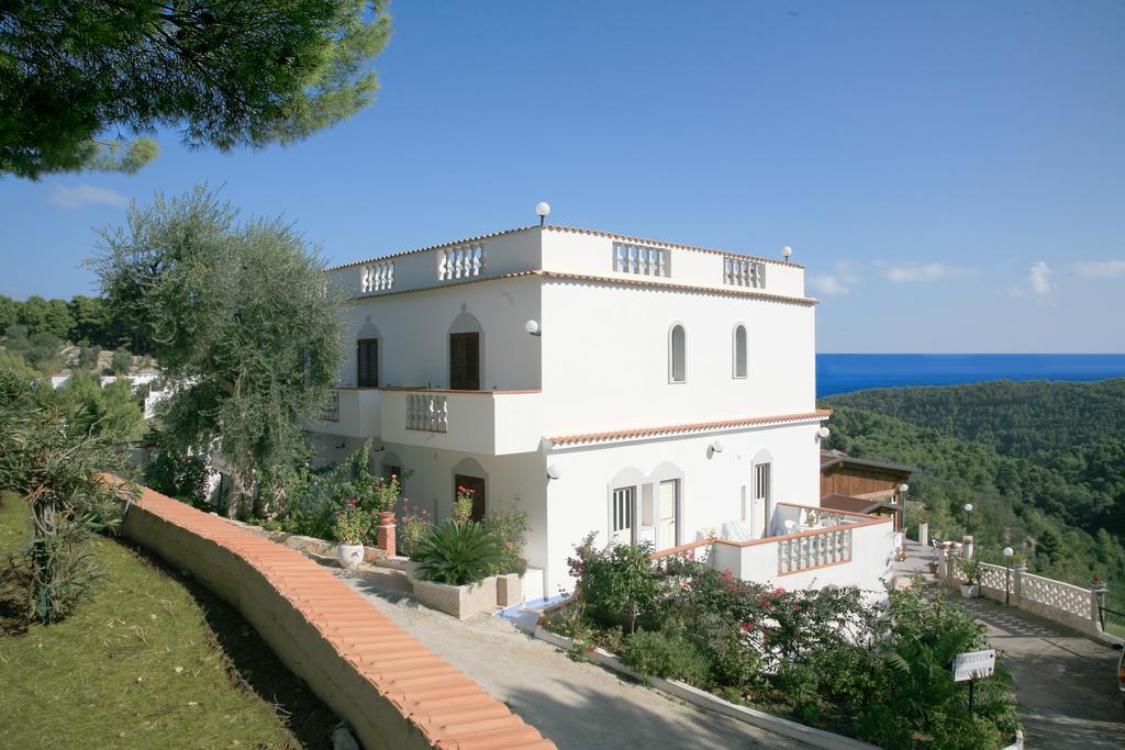 Albergo Godenizzo Пескичи Экстерьер фото