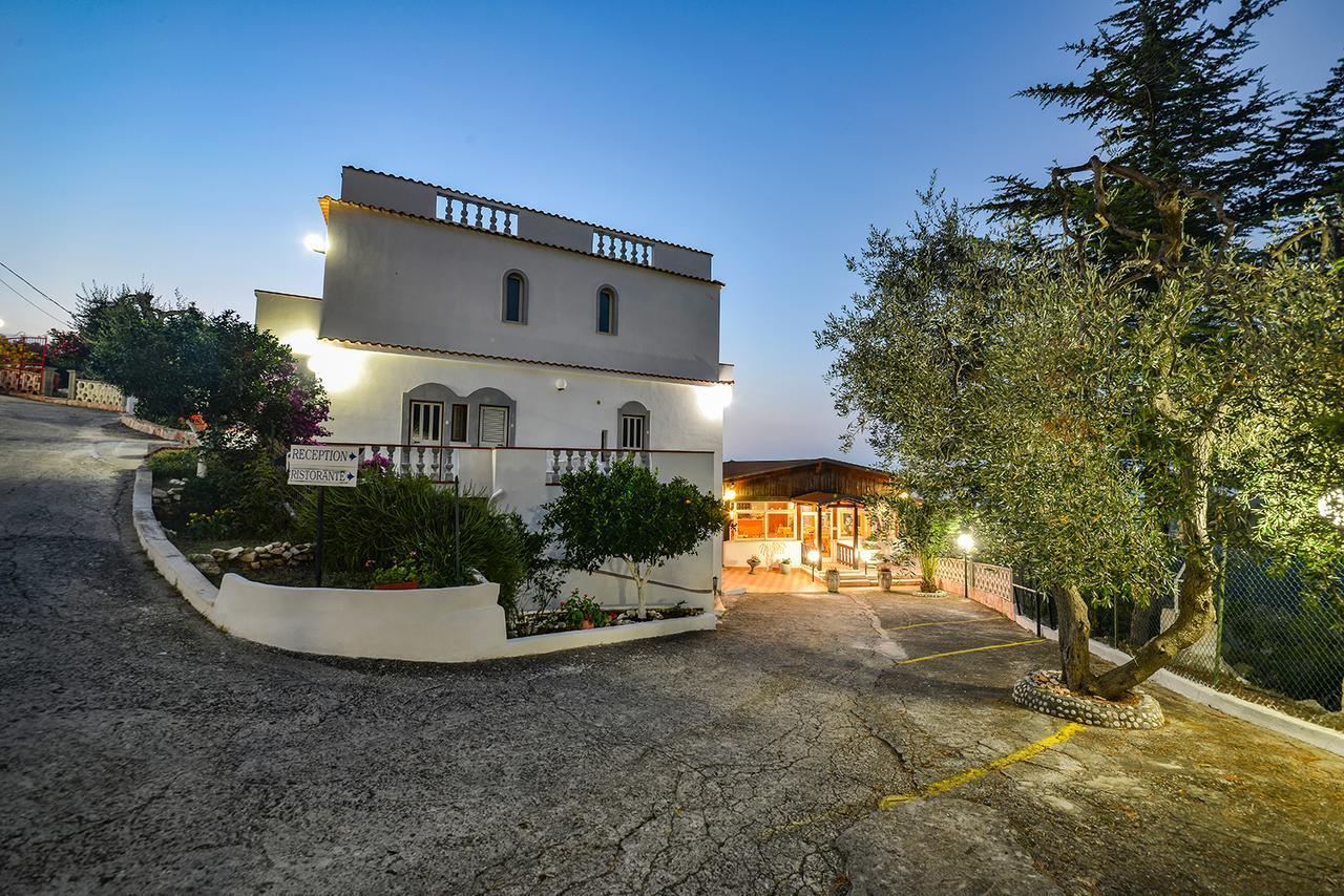 Albergo Godenizzo Пескичи Экстерьер фото